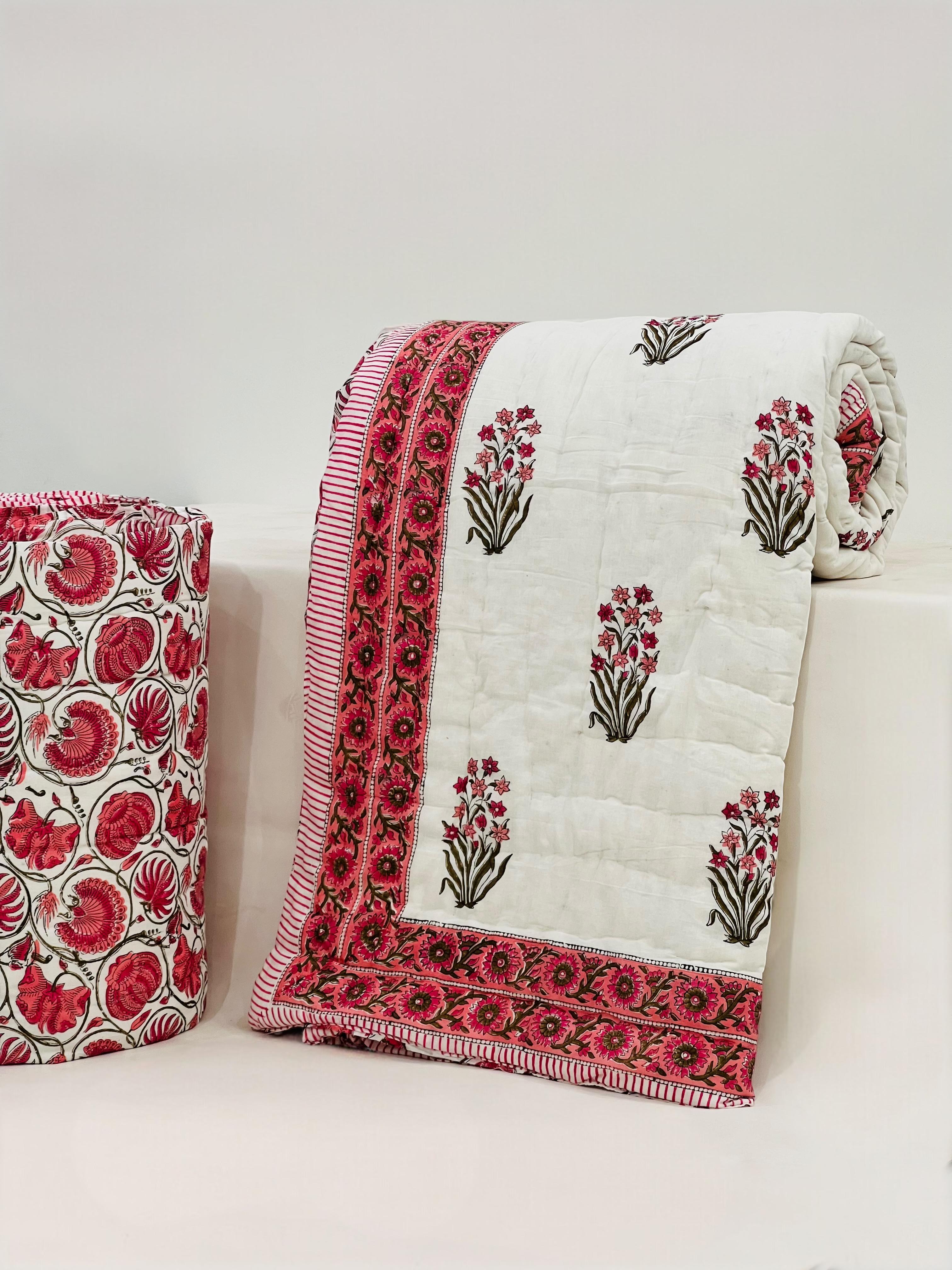 Pure mulmul cotton filled reversible double razai (90x108 inches)