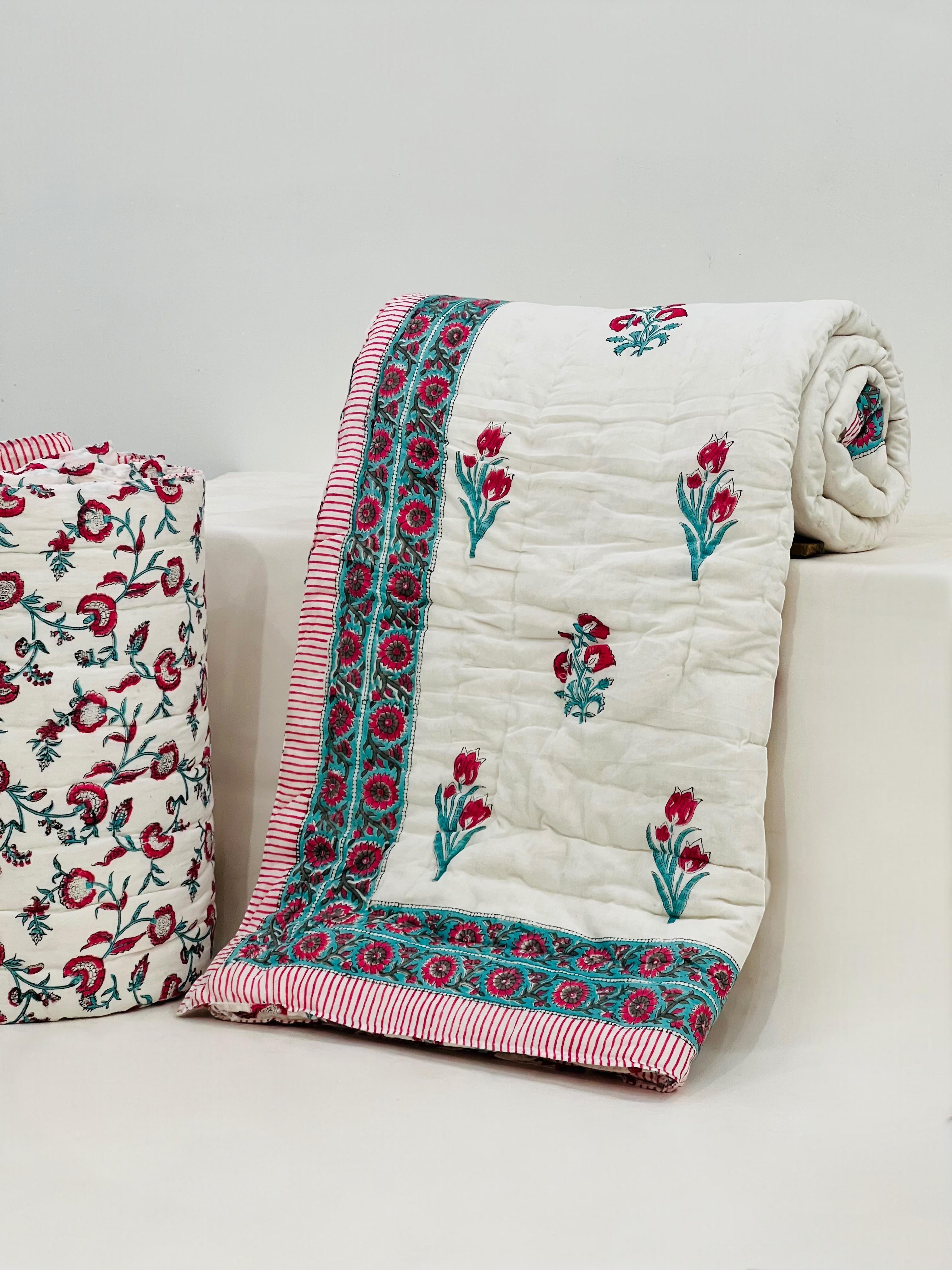 Pure mulmul cotton filled reversible double razai (90x108 inches)