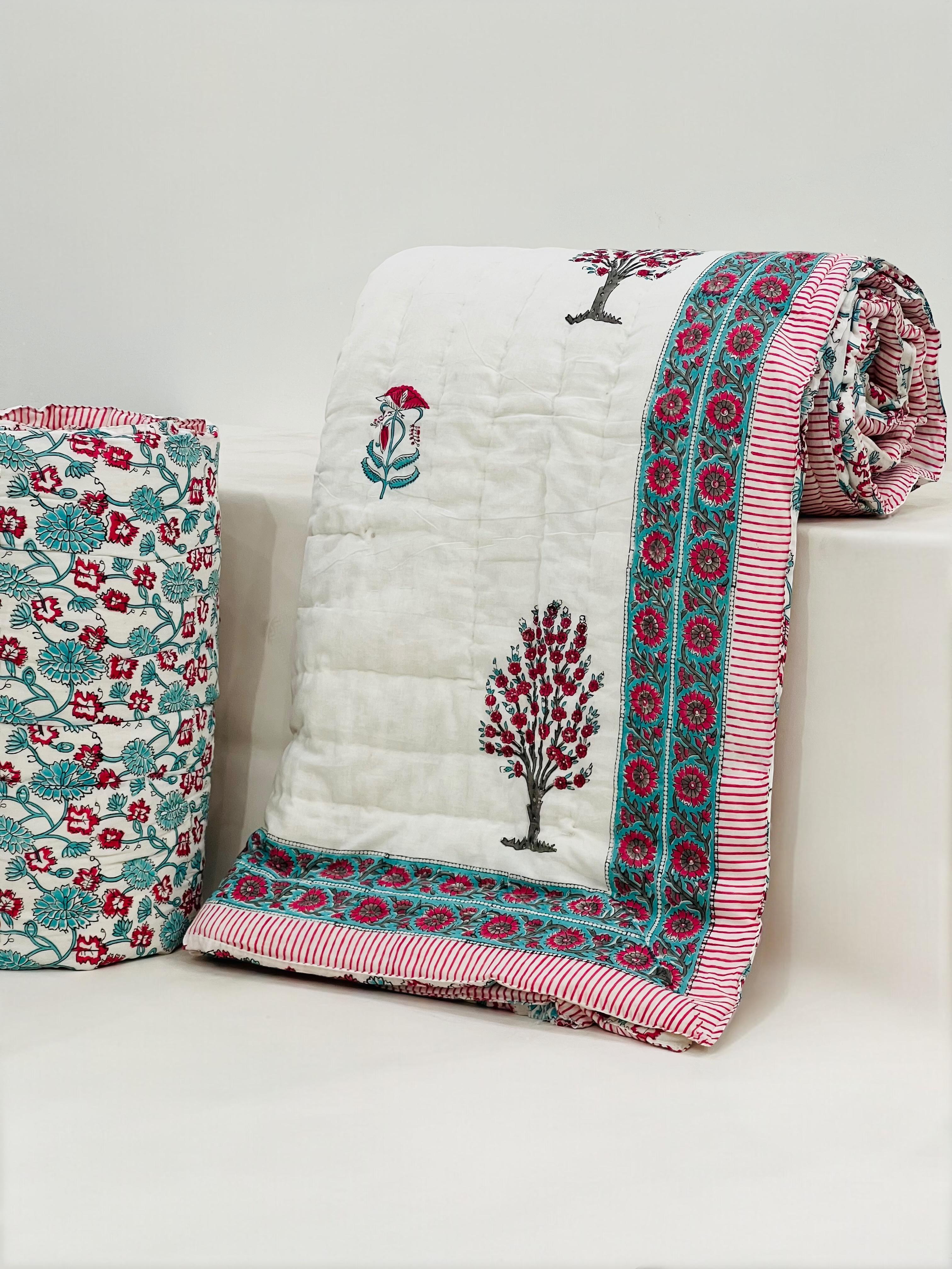 Pure mulmul cotton filled reversible double razai (90x108 inches)