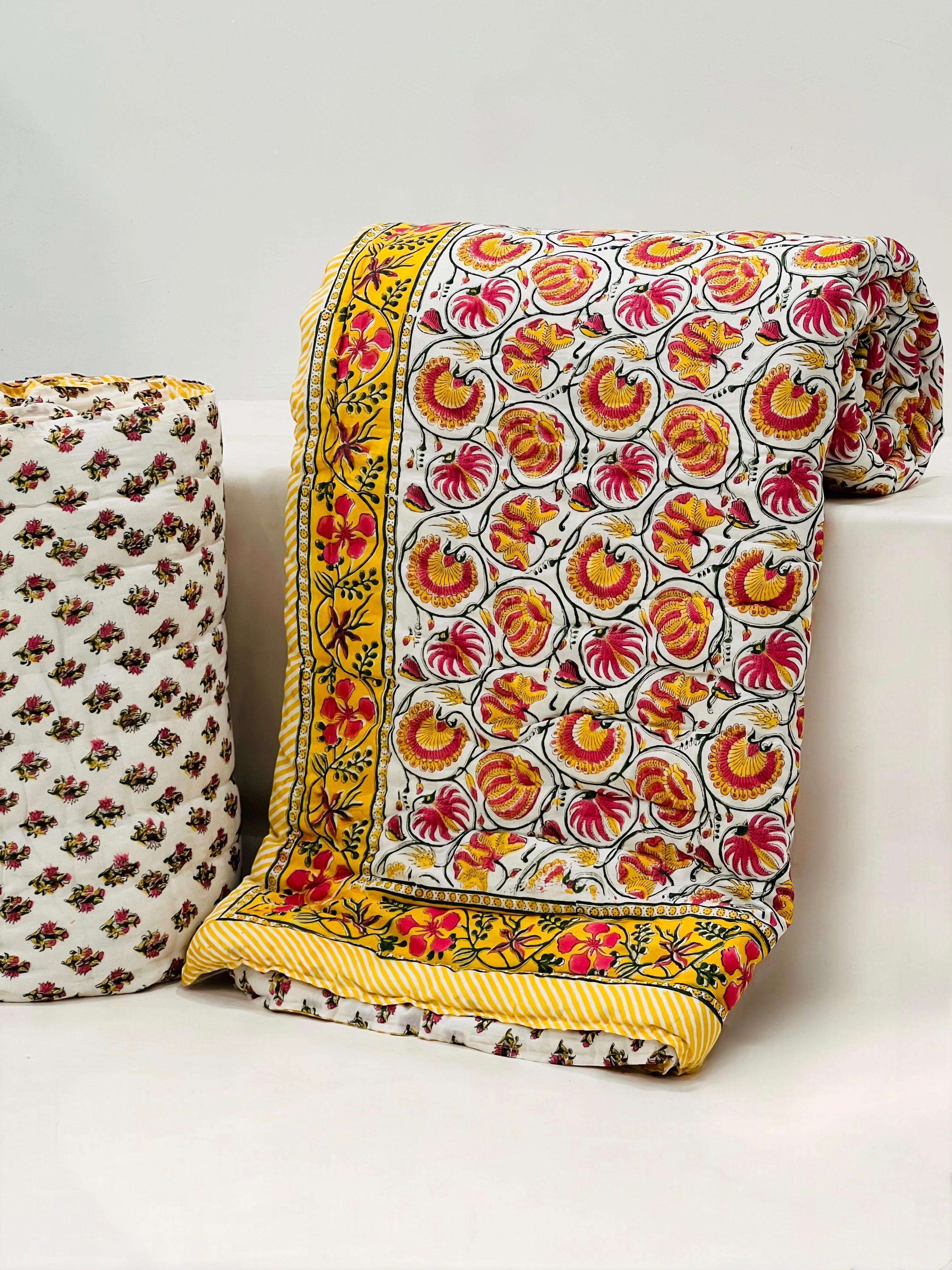 Pure mulmul cotton filled reversible double razai (90x108 inches)