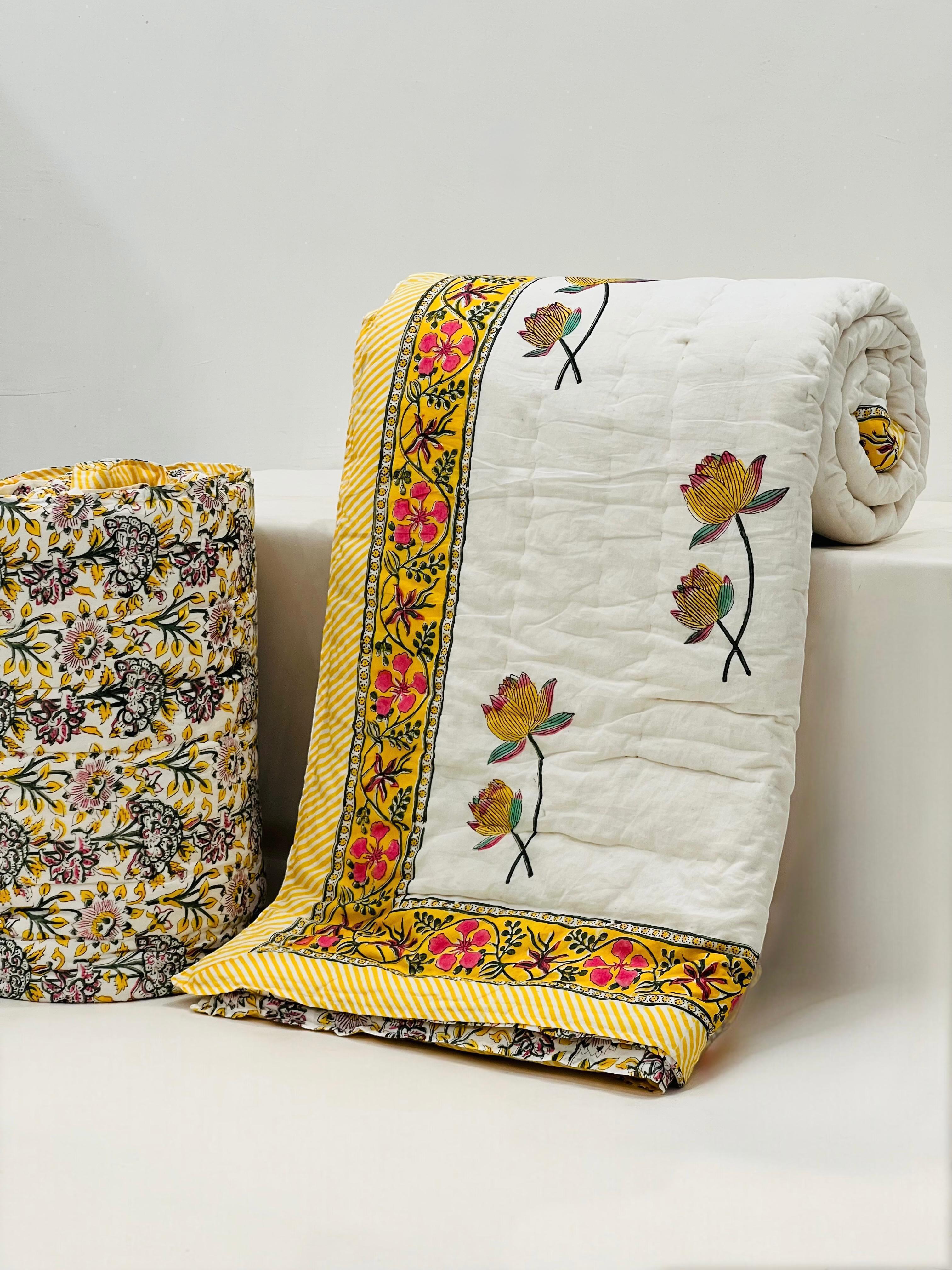 Pure mulmul cotton filled reversible double razai (90x108 inches)