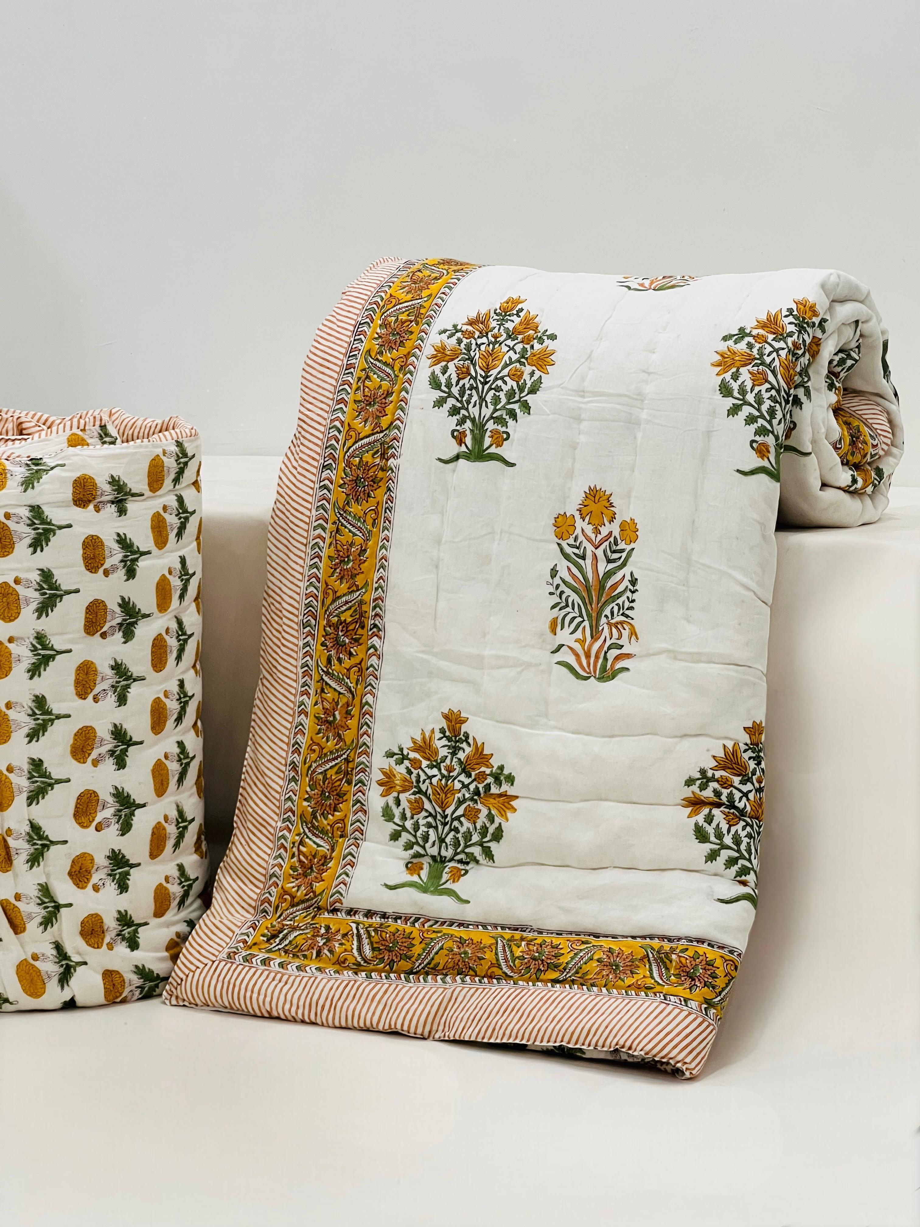 Pure mulmul cotton filled reversible double razai (90x108 inches)