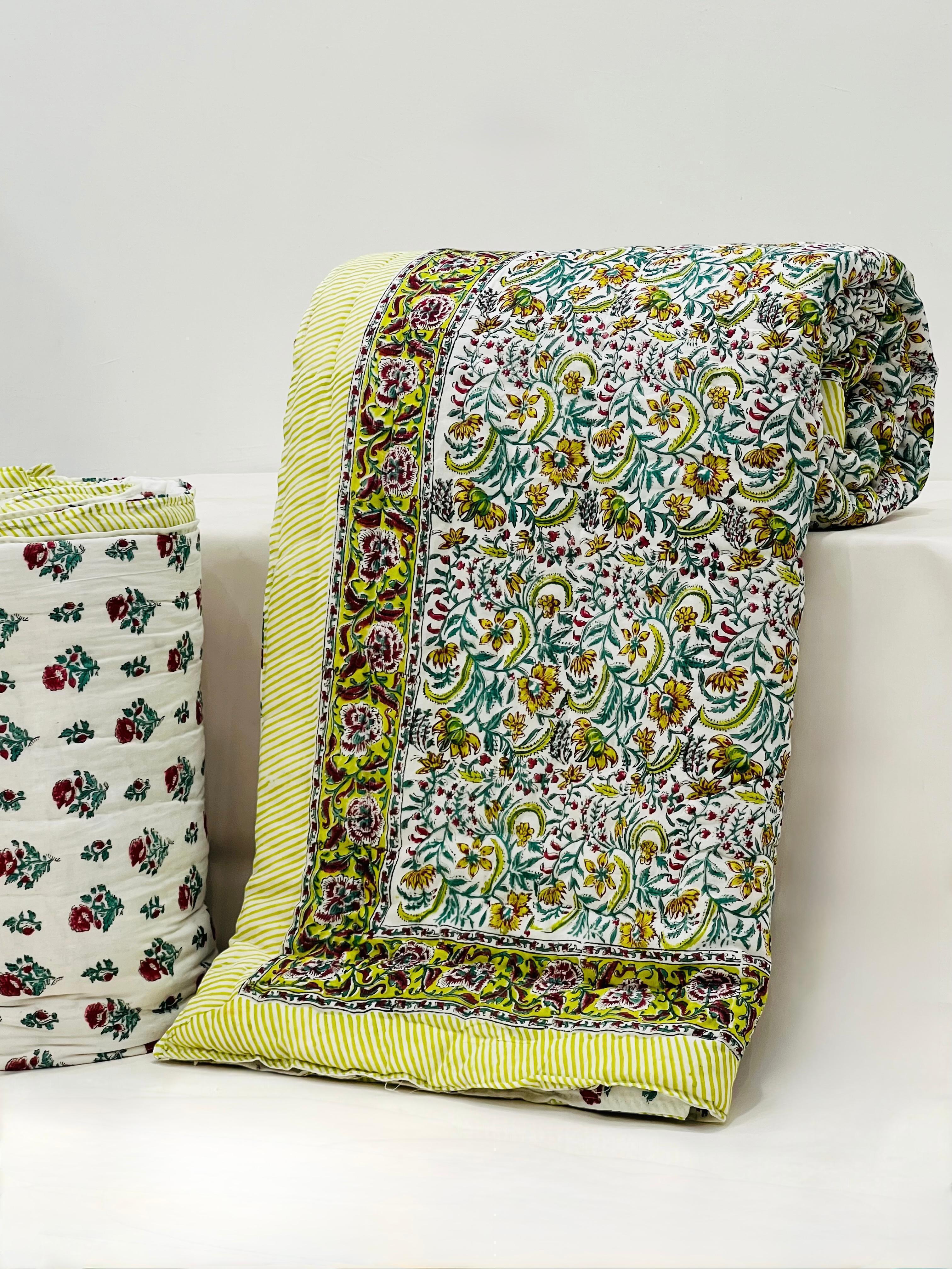 Pure mulmul cotton filled reversible double razai (90x108 inches)