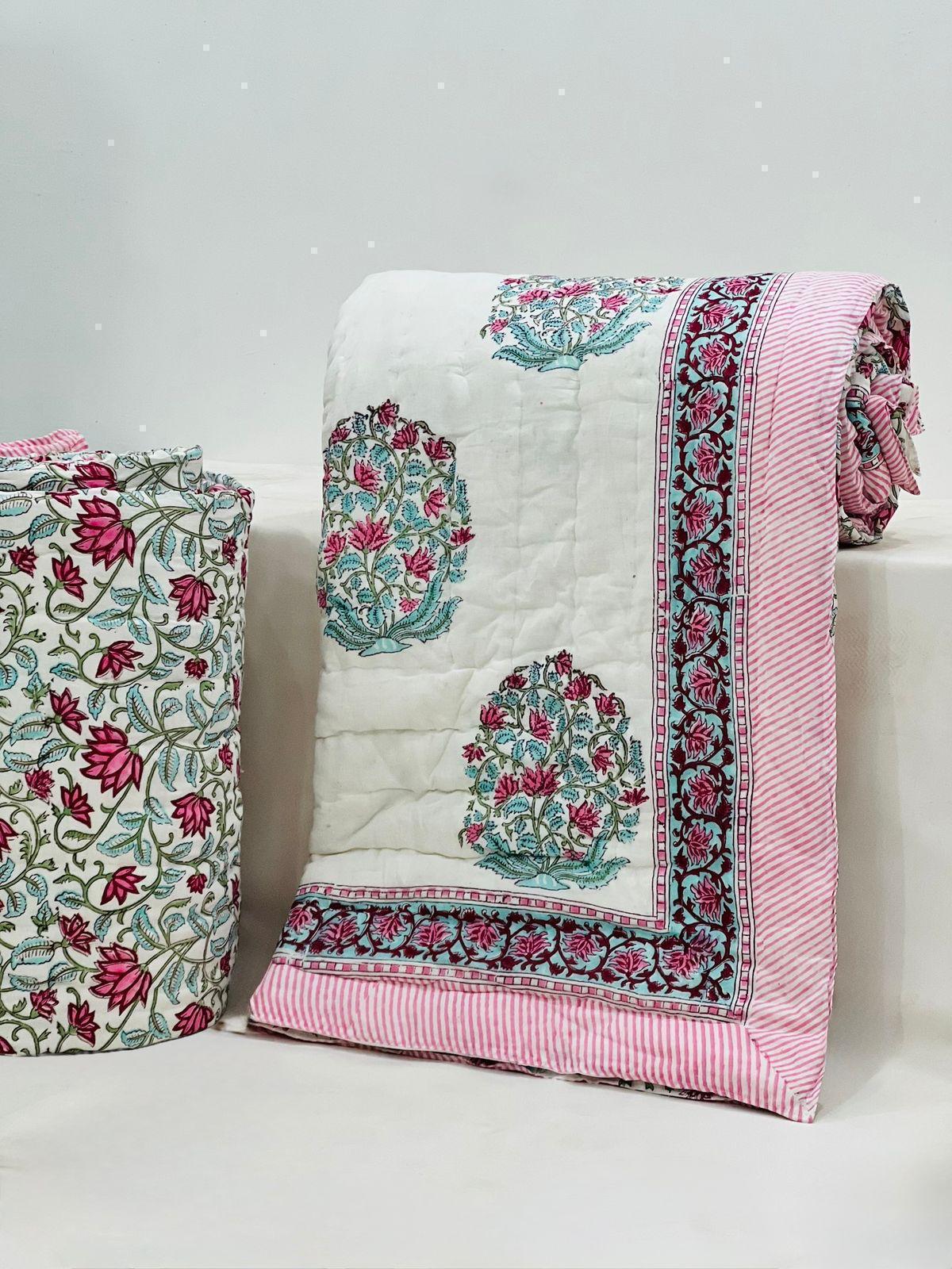 Pure mulmul cotton filled reversible double razai (90x108 inches)