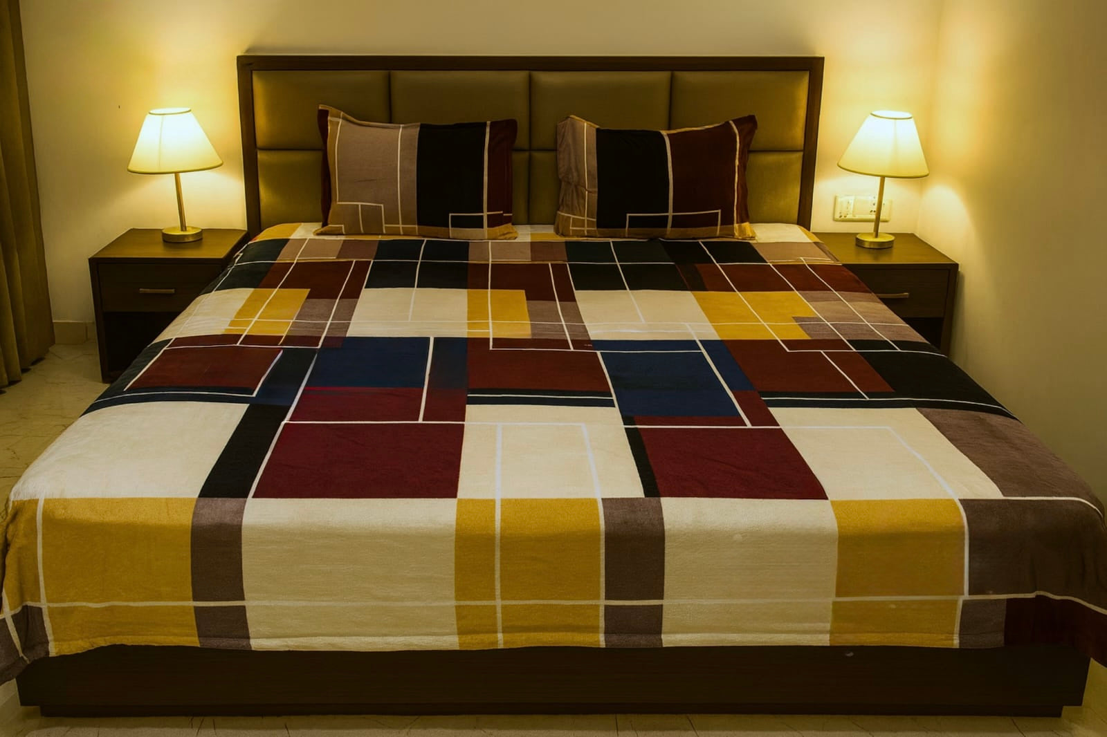 Warm winter bedsheets with 2 pillow covers (95x105 inches)