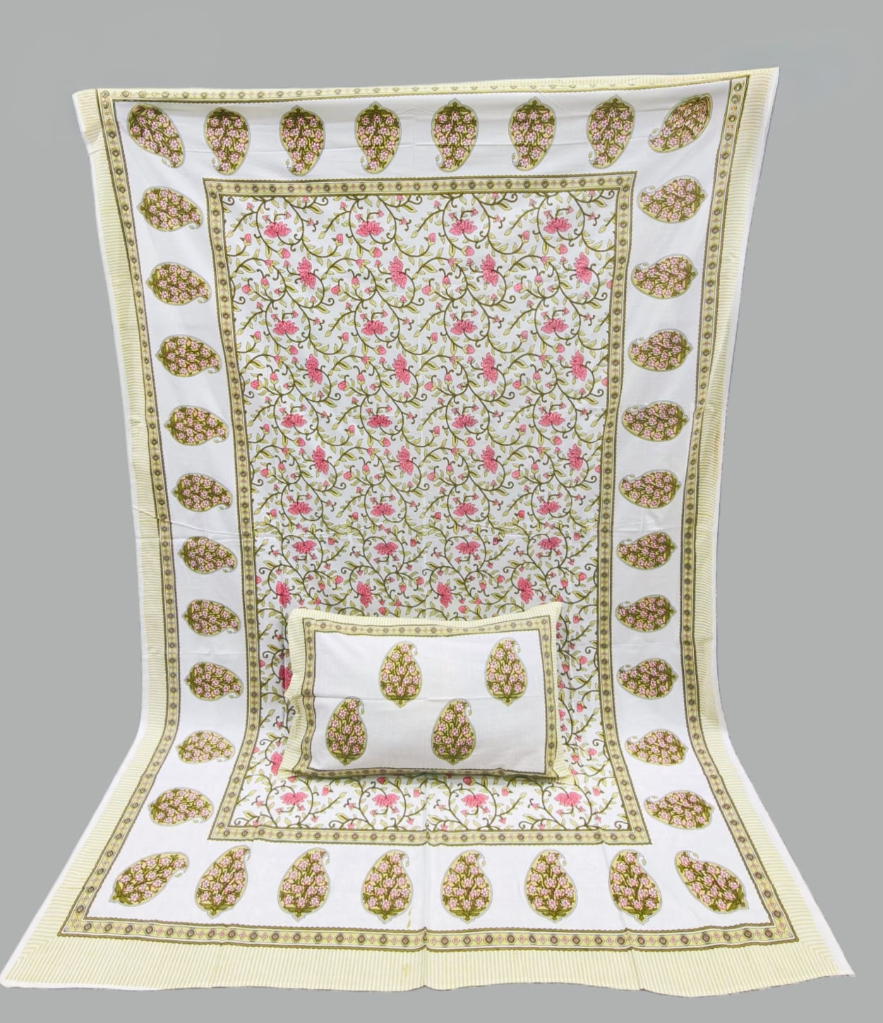 Pure cotton single bedsheet with 1 pillow cover (Size 60x90 inches)