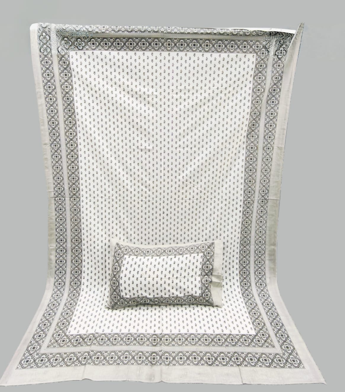 Pure cotton single bedsheet with 1 pillow cover (Size 60x90 inches)