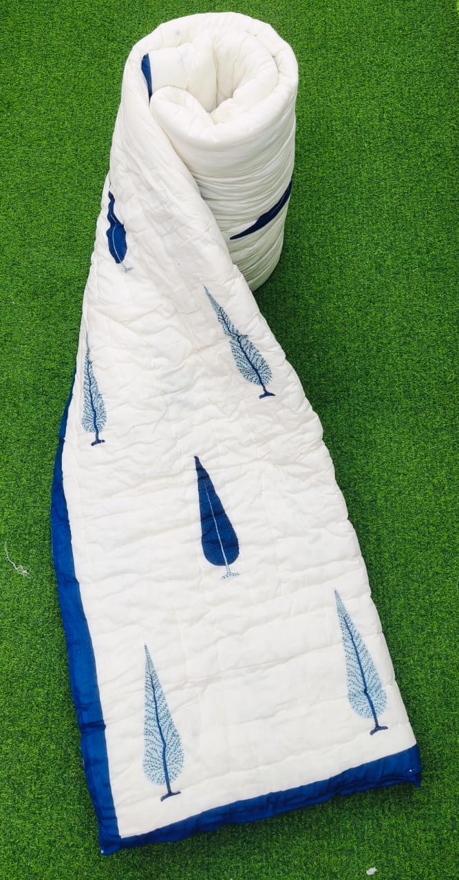 Pure mulmul cotton screen printed reversible double razai (90x108 inches)