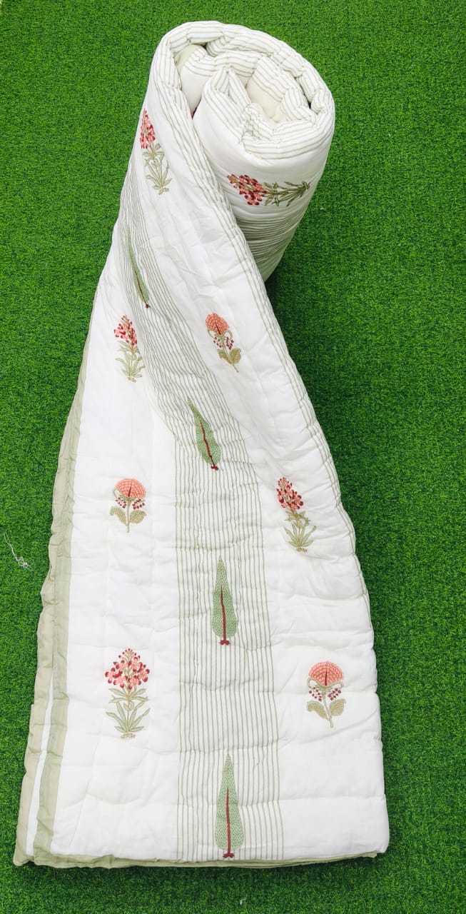 Pure mulmul cotton screen printed reversible double razai (90x108 inches)