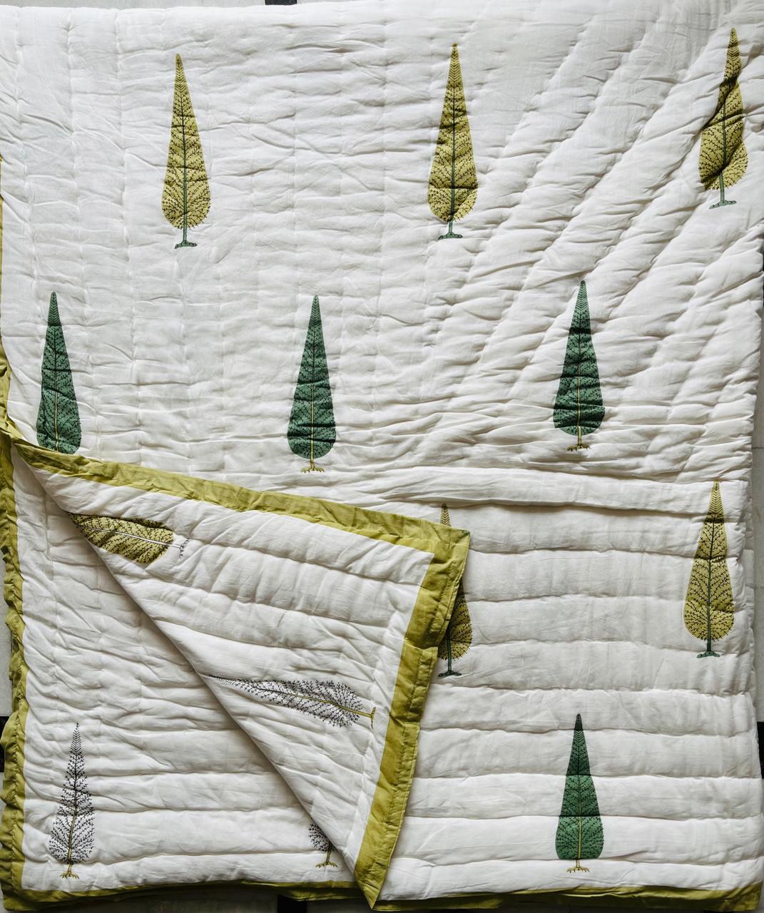 Pure mulmul cotton screen printed reversible double razai (90x108 inches)