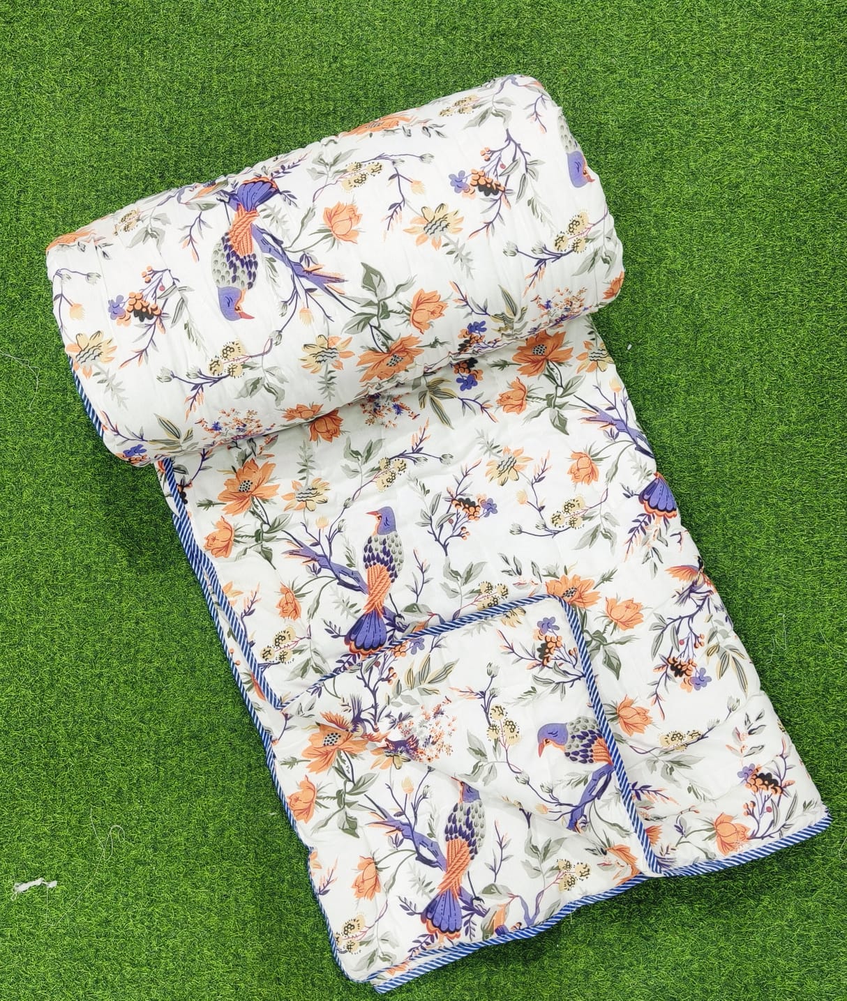 Pure cotton reversible and washable double razai (90x100 inches)