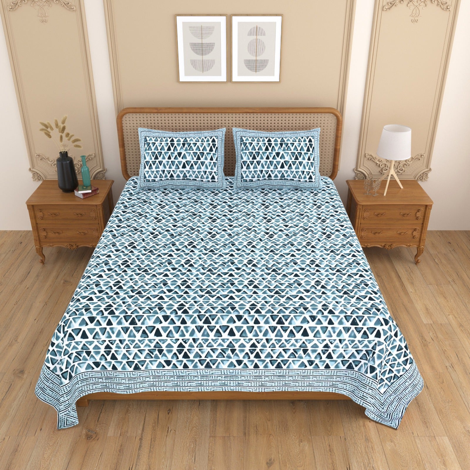 Pure cotton double bedsheet with 2 pillow covers (90x108 inches)