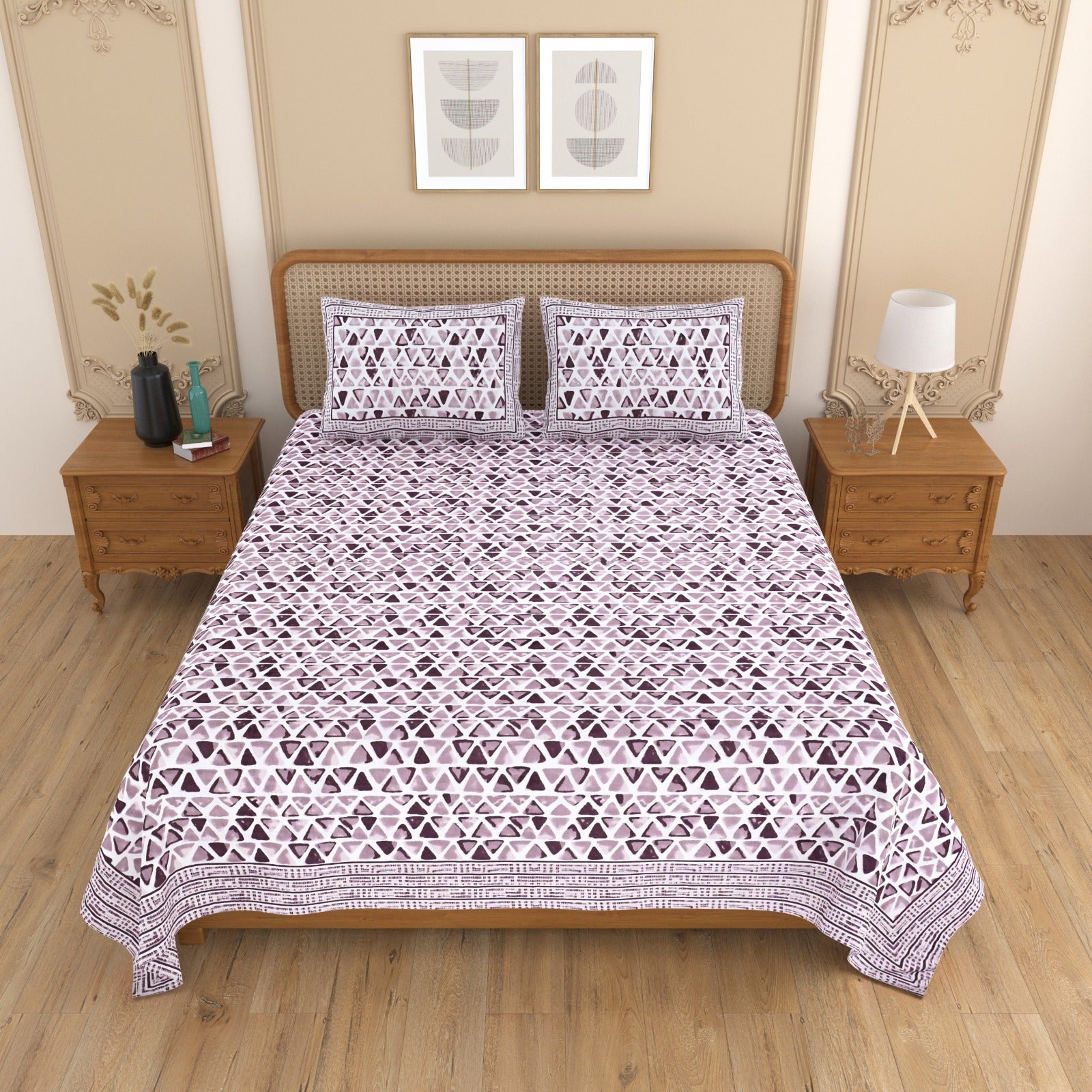 Pure cotton double bedsheet with 2 pillow covers (90x108 inches)