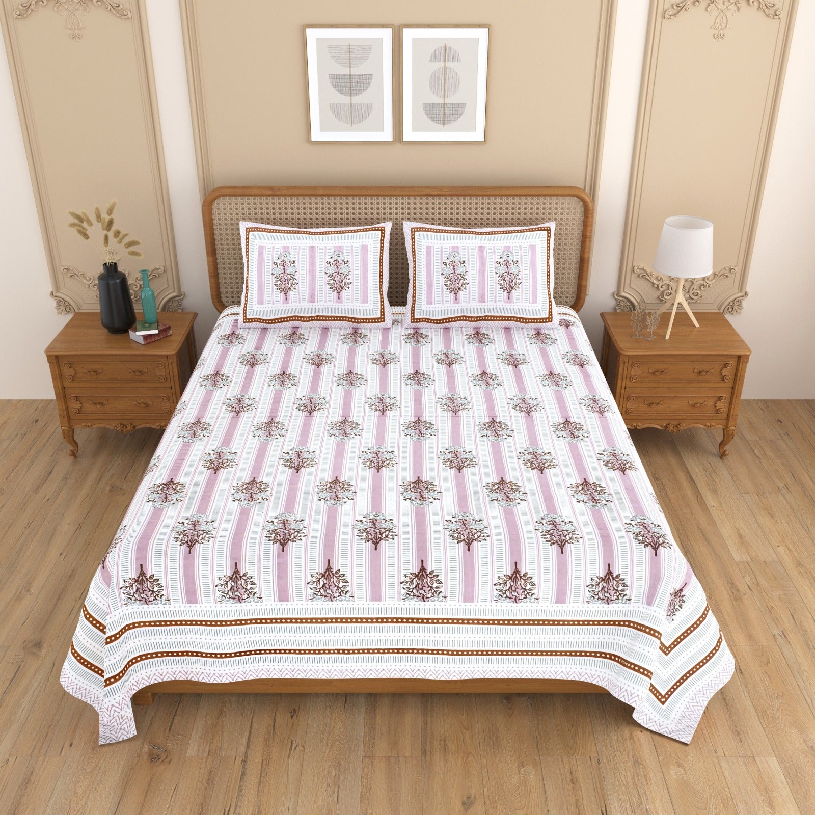 Pure cotton double bedsheet with 2 pillow covers (90x108 inches)