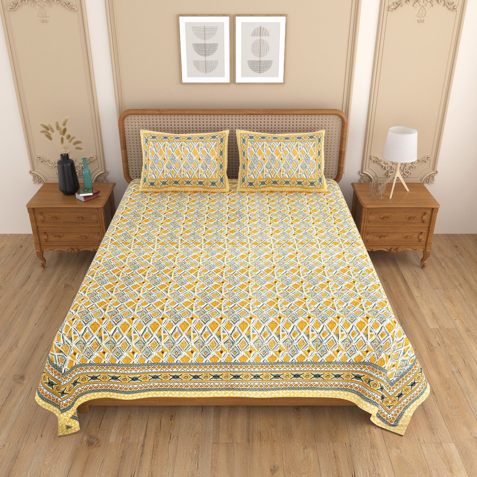 Pure cotton double bedsheet with 2 pillow covers (90x108 inches)