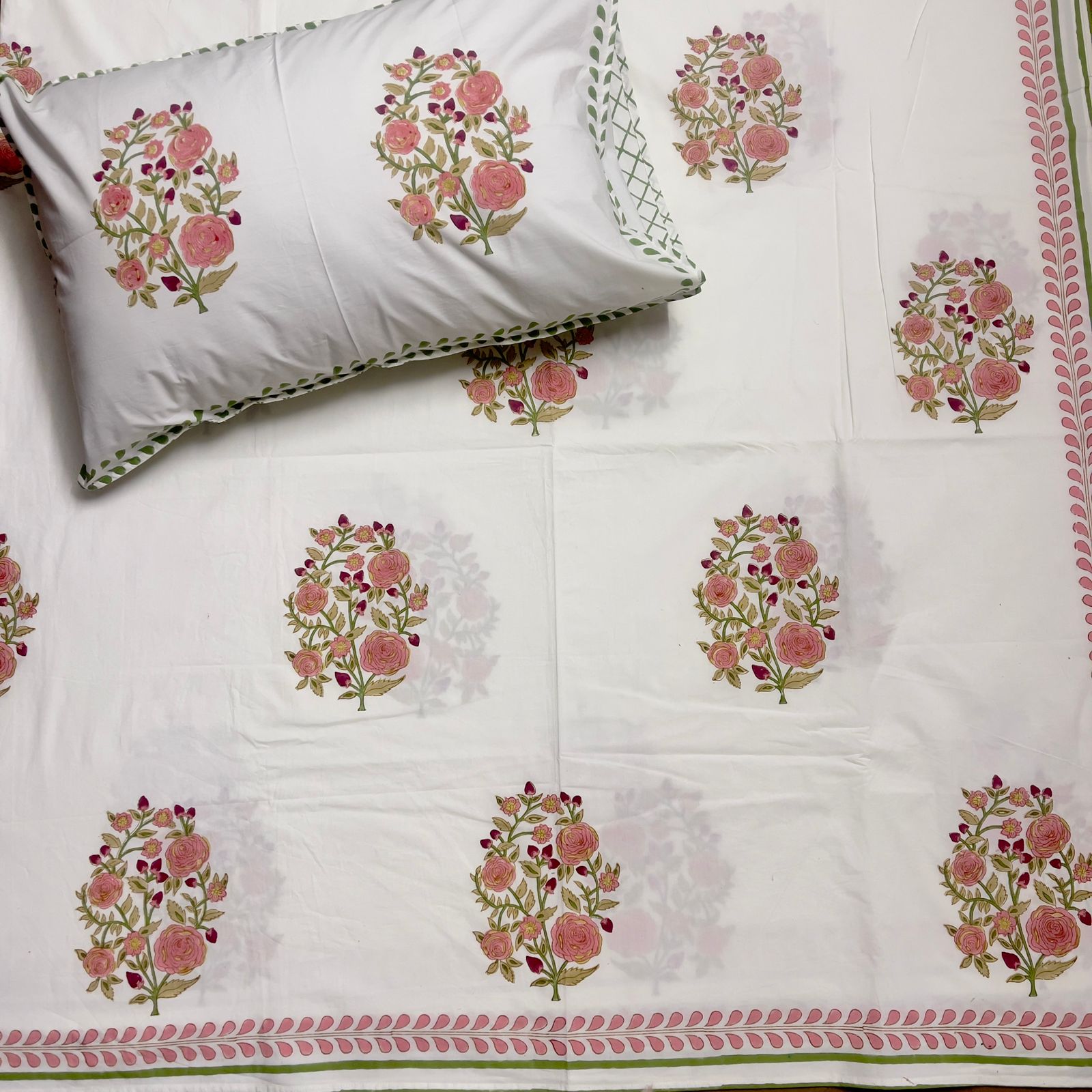 Pure cotton hand-block printed queen size double bedsheets with 2 pillow covers (90x108 inches)
