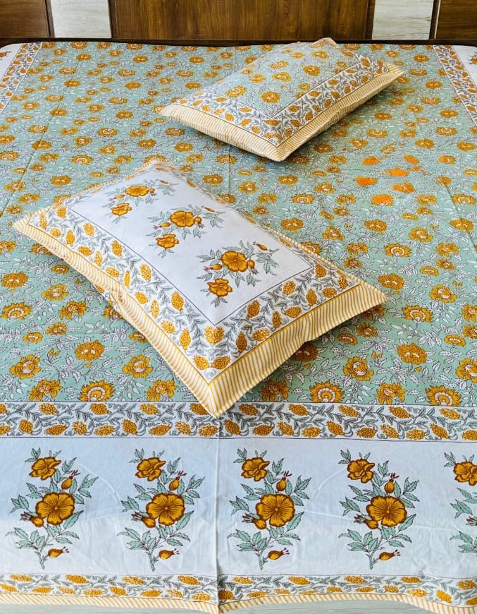 Pure cotton king size bedsheet 100x108 inches with 2 pillow covers