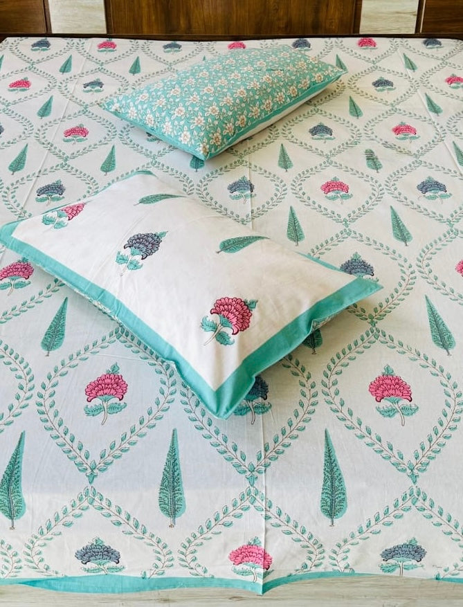 Pure cotton king size bedsheet 100x108 inches with 2 pillow covers