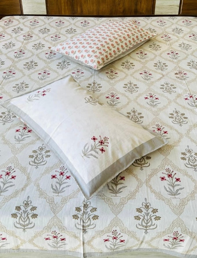 Pure cotton king size bedsheet 100x108 inches with 2 pillow covers