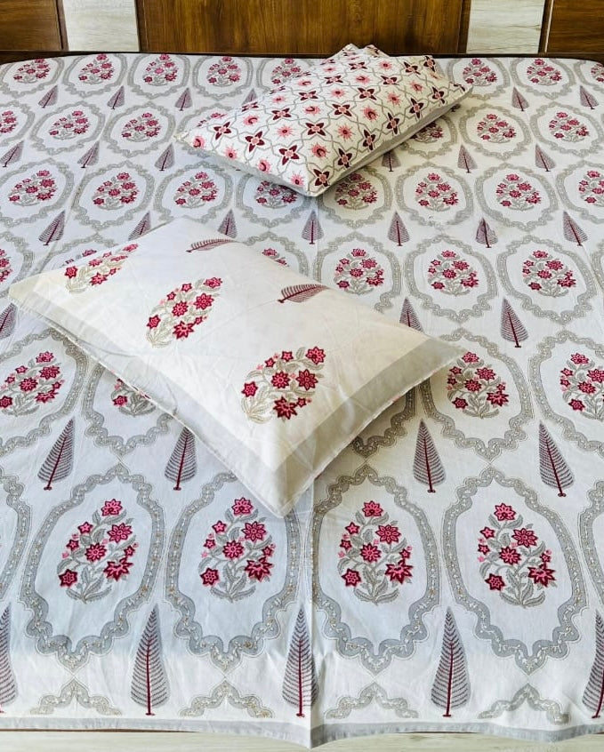 Pure cotton king size bedsheet 100x108 inches with 2 pillow covers