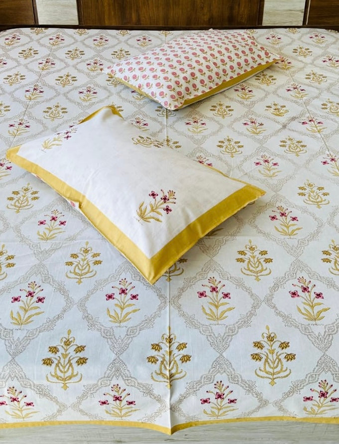 Pure cotton king size bedsheet 100x108 inches with 2 pillow covers