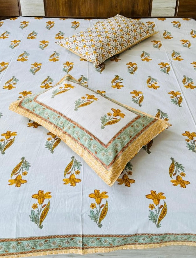 Pure cotton king size bedsheet 100x108 inches with 2 pillow covers