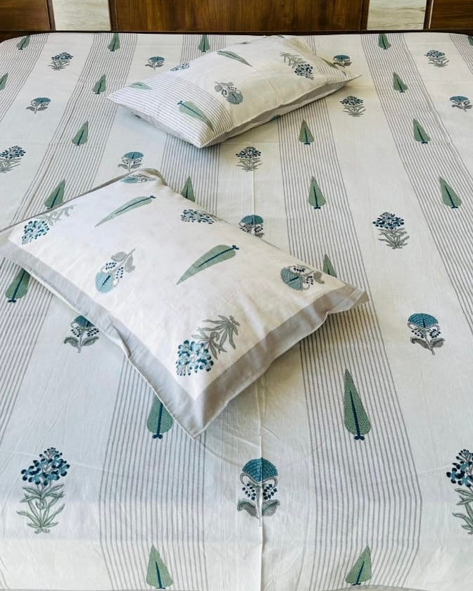 Pure cotton king size bedsheet 100x108 inches with 2 pillow covers