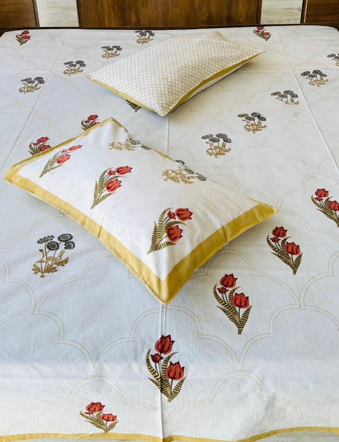 Pure cotton king size bedsheet 100x108 inches with 2 pillow covers