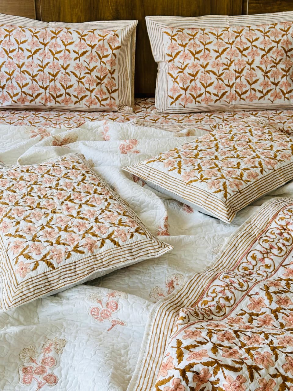 Pure cotton handblock printed king size 6 piece bedding set