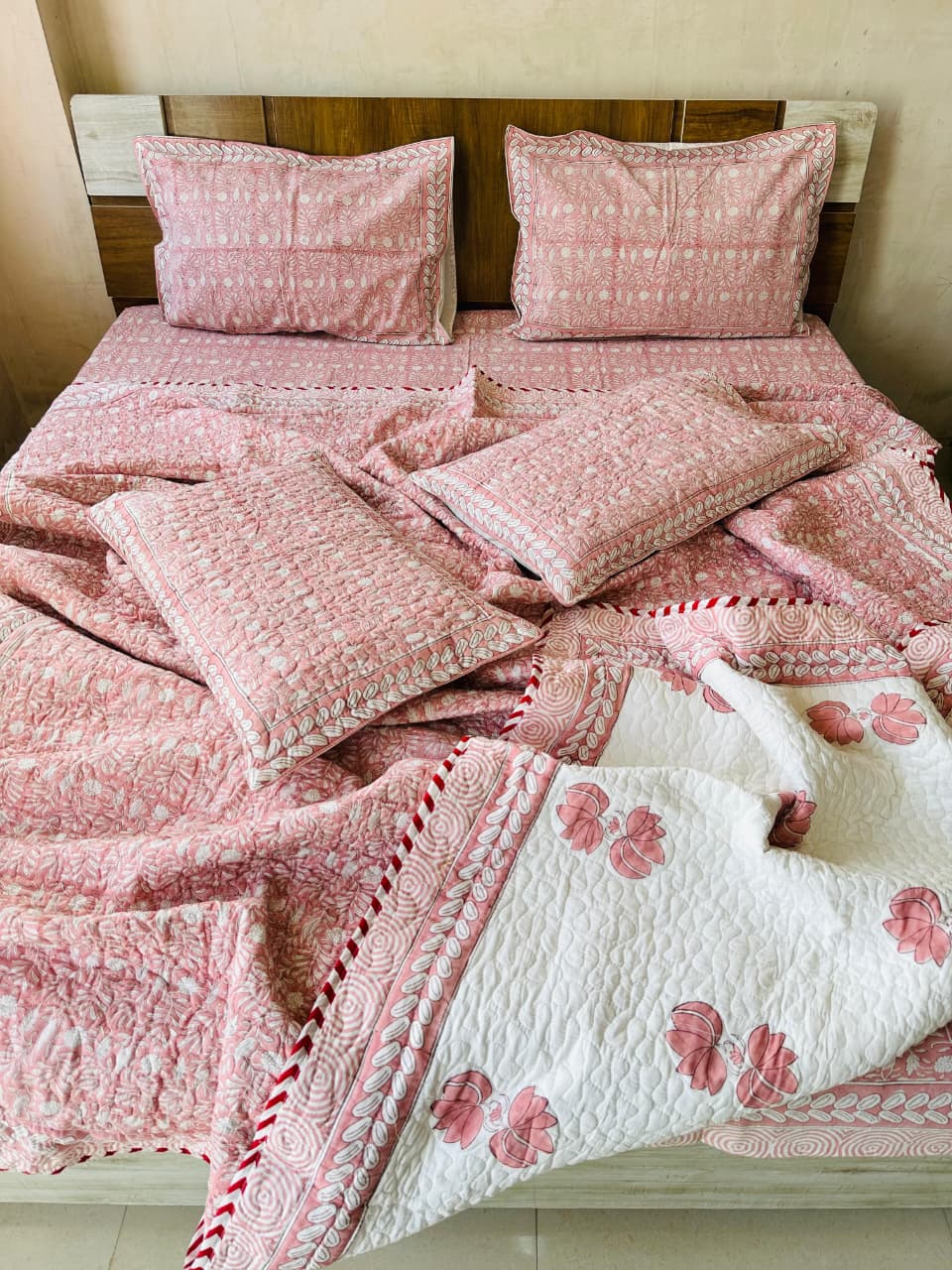 Pure cotton handblock printed king size 6 piece bedding set