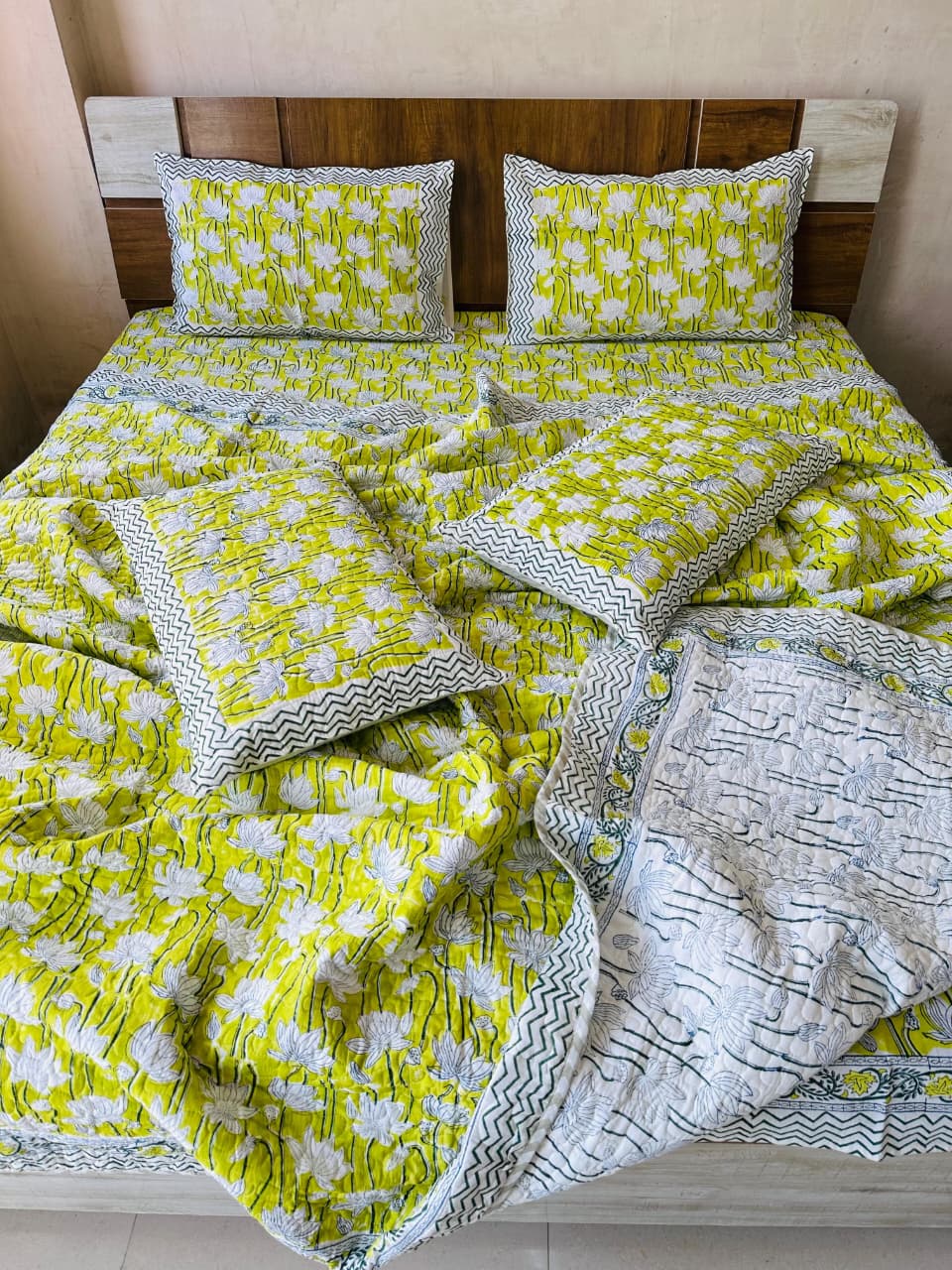 Pure cotton handblock printed king size 6 piece bedding set