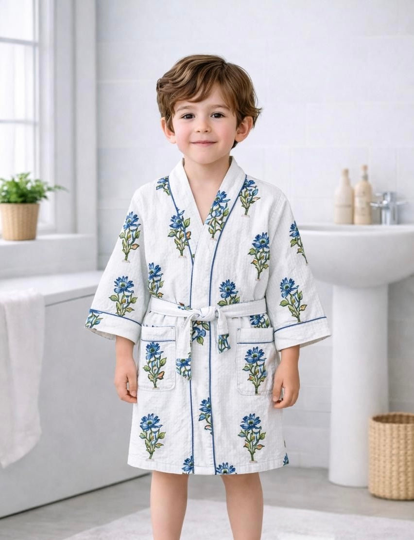 Pure cotton waffled textured children’s bathrobes
