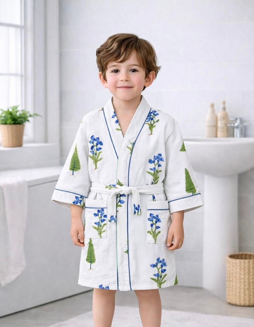 Pure cotton waffled textured children’s bathrobes