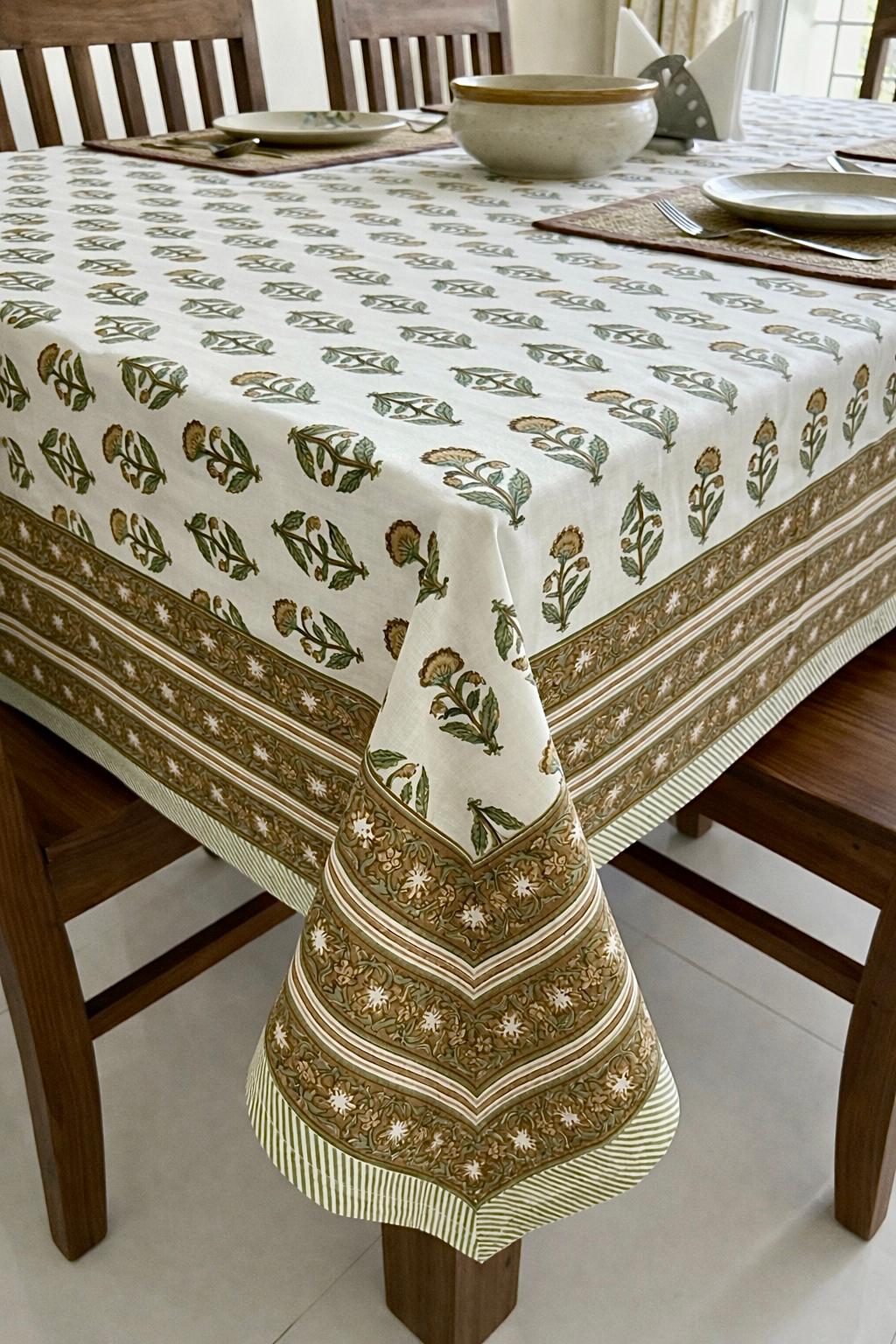 Pure cotton printed 6 seater dining table cover (60x90 inches)