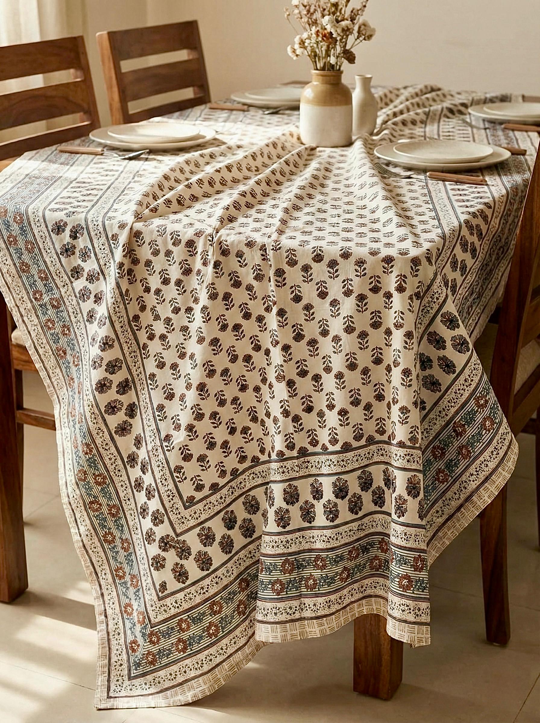 Pure cotton printed 6 seater dining table cover (60x90 inches)