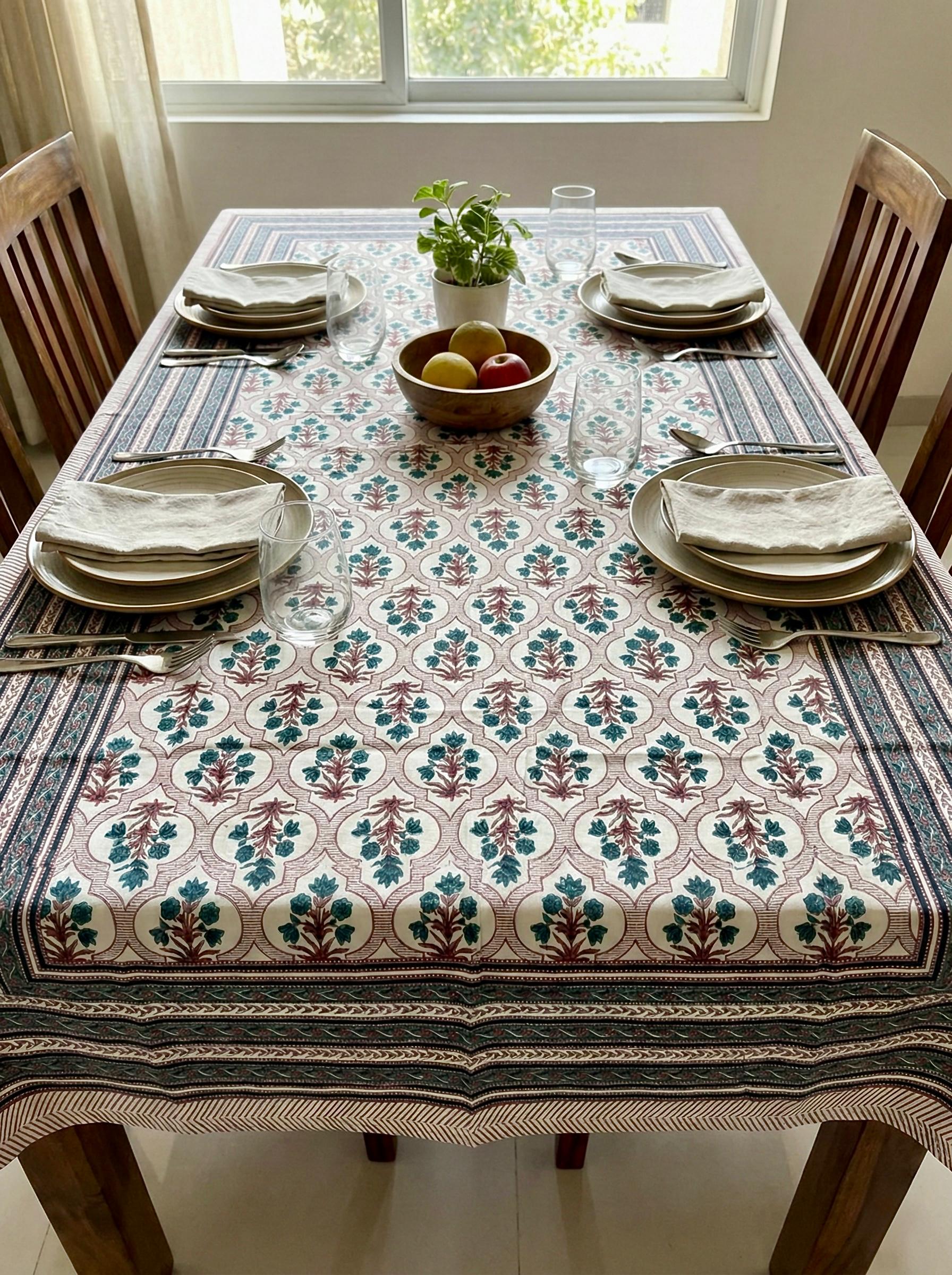 Pure cotton printed 6 seater dining table cover (60x90 inches)