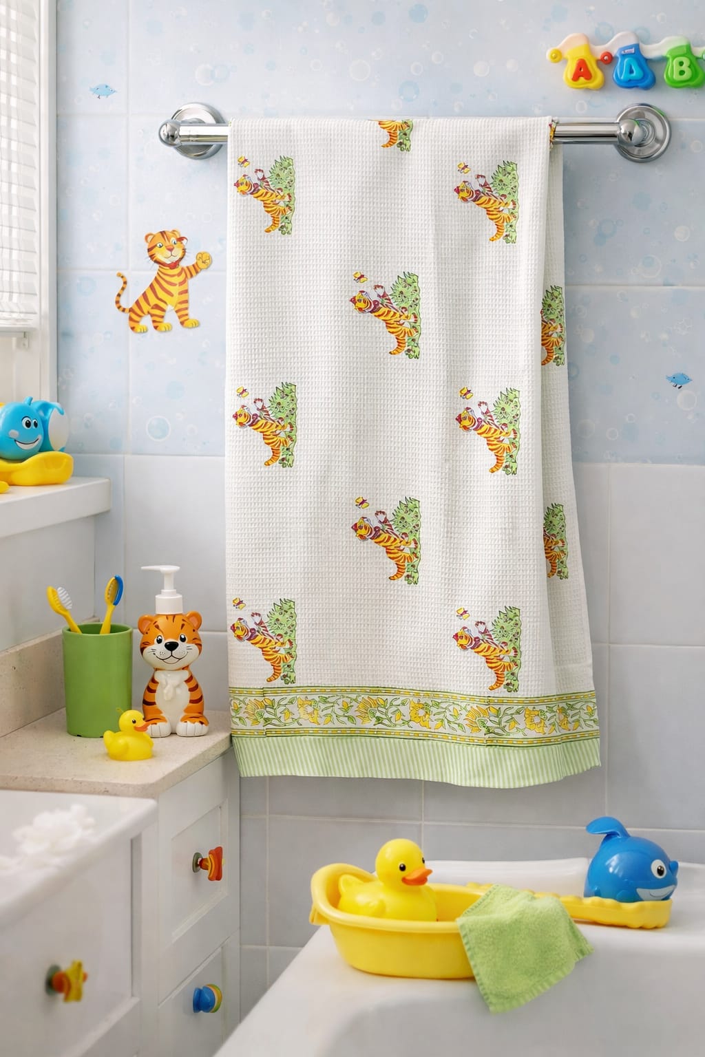 Kids waffled pure cotton bath towel 30 x 60 inches