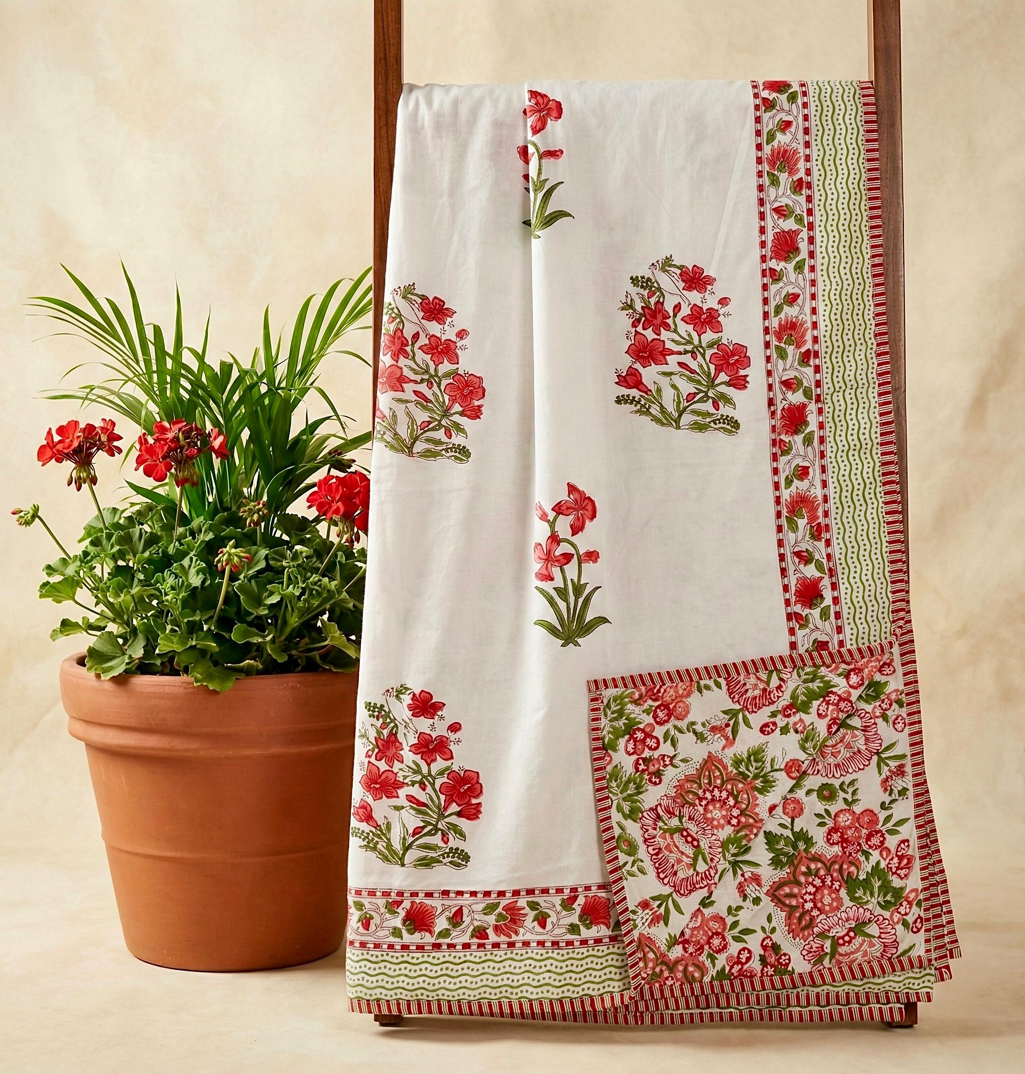 Handblock printed pure mulmul cotton all weather double dohars (90x108 inches)