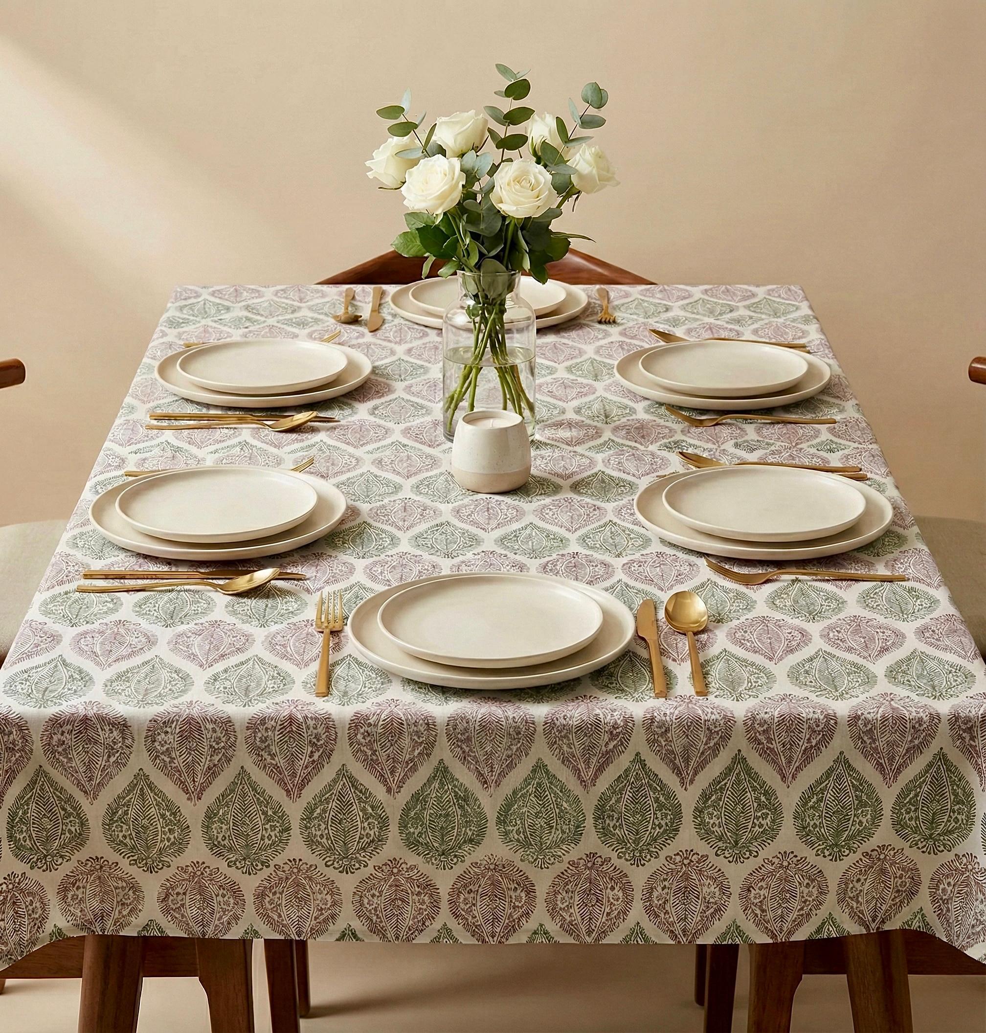 Pure cotton printed 6 seater dining table cover (60x90 inches)