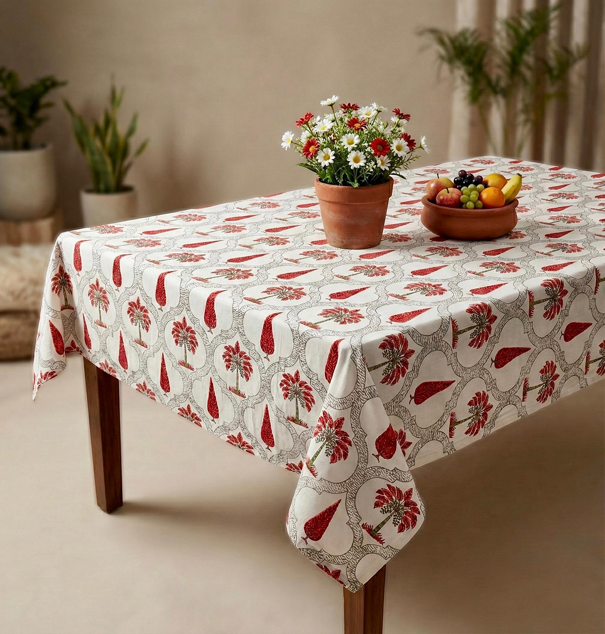 Pure cotton printed 6 seater dining table cover (60x90 inches)
