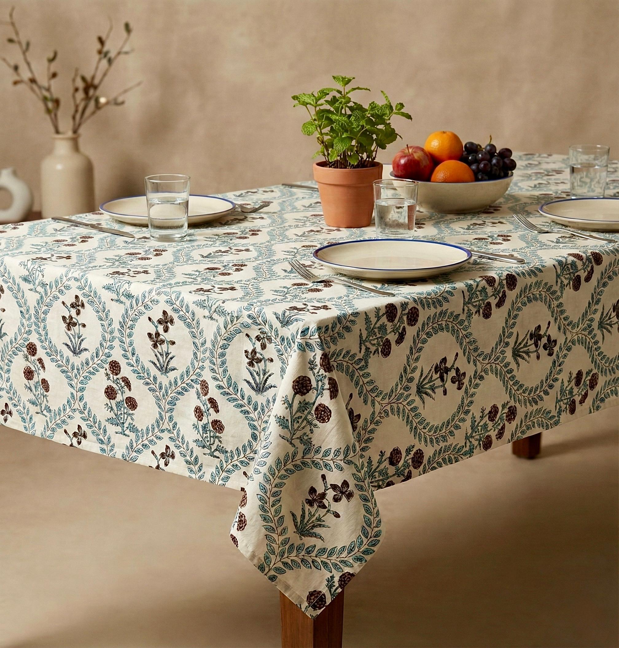Pure cotton printed 6 seater dining table cover (60x90 inches)