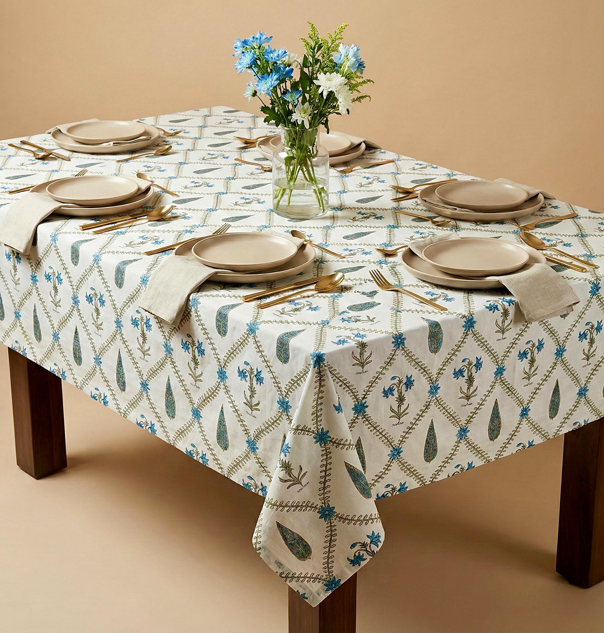 Pure cotton printed 6 seater dining table cover (60x90 inches)