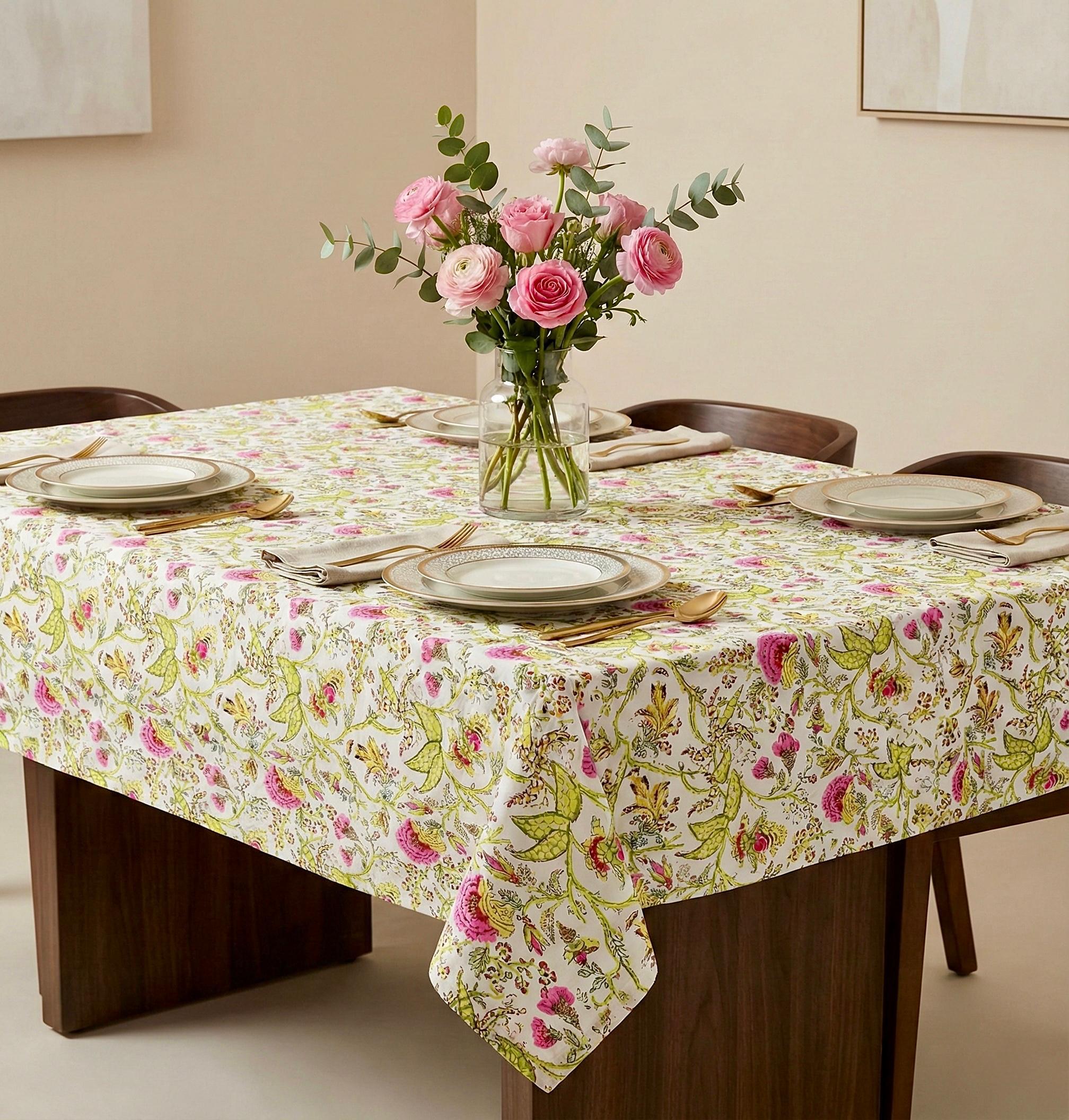 Pure cotton printed 6 seater dining table cover (60x90 inches)