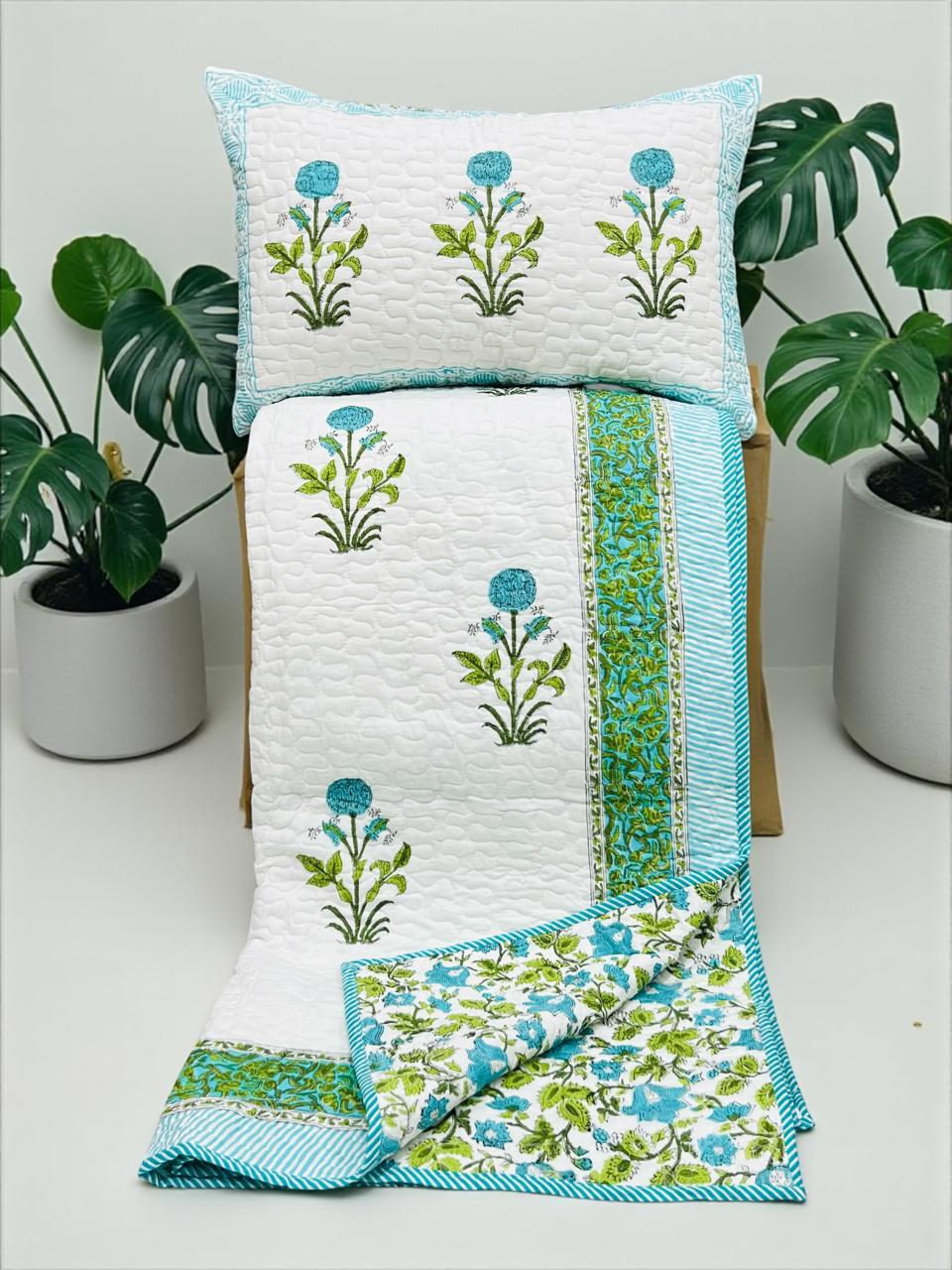 Pure mulmul cotton paani jaal quilted hand-block printed double bedcover with 2 quilted pillow covers (90x108 inches)