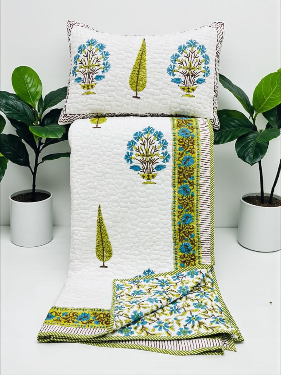 Pure mulmul cotton paani jaal quilted hand-block printed double bedcover with 2 quilted pillow covers (90x108 inches)