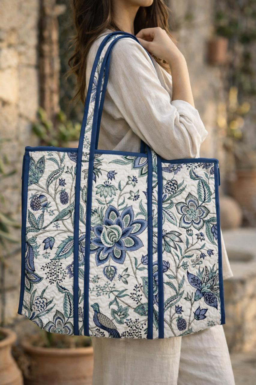 Pure cotton zigzag quilted tote bag (18x18 inches)