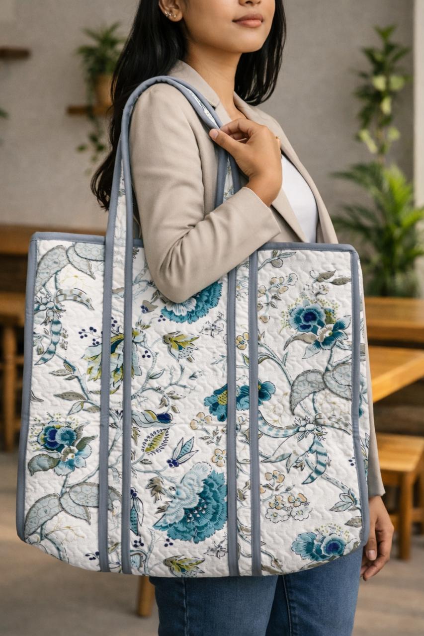 Pure cotton zigzag quilted tote bag (18x18 inches)