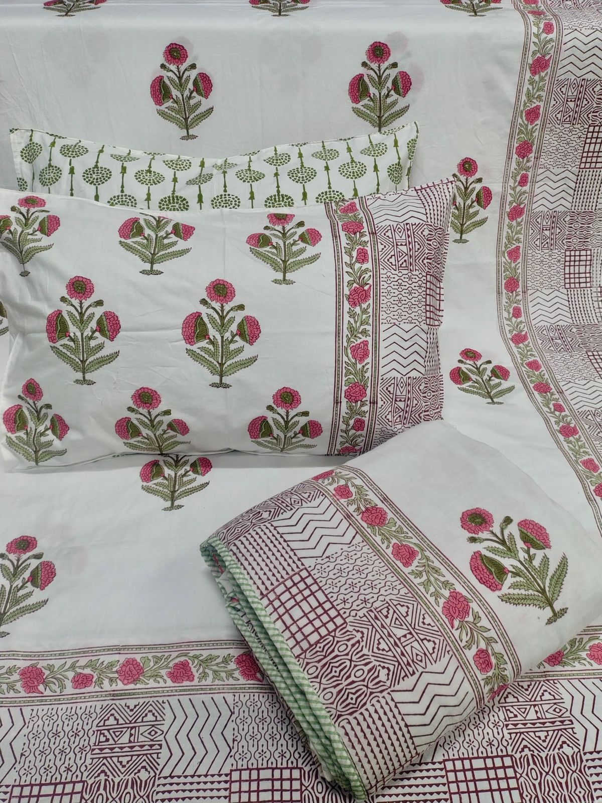 Pure percale cotton hand-block printed super king size bedsheet and dohar combos