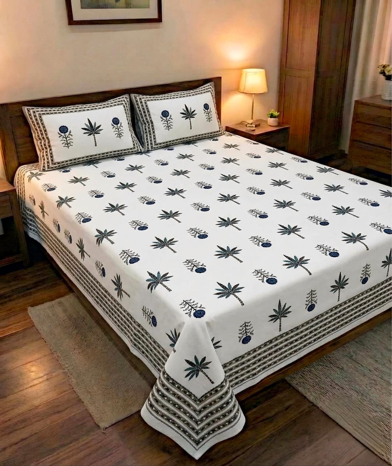 Pure cotton king size double bedsheet with two pillow covers (100x108 inches)
