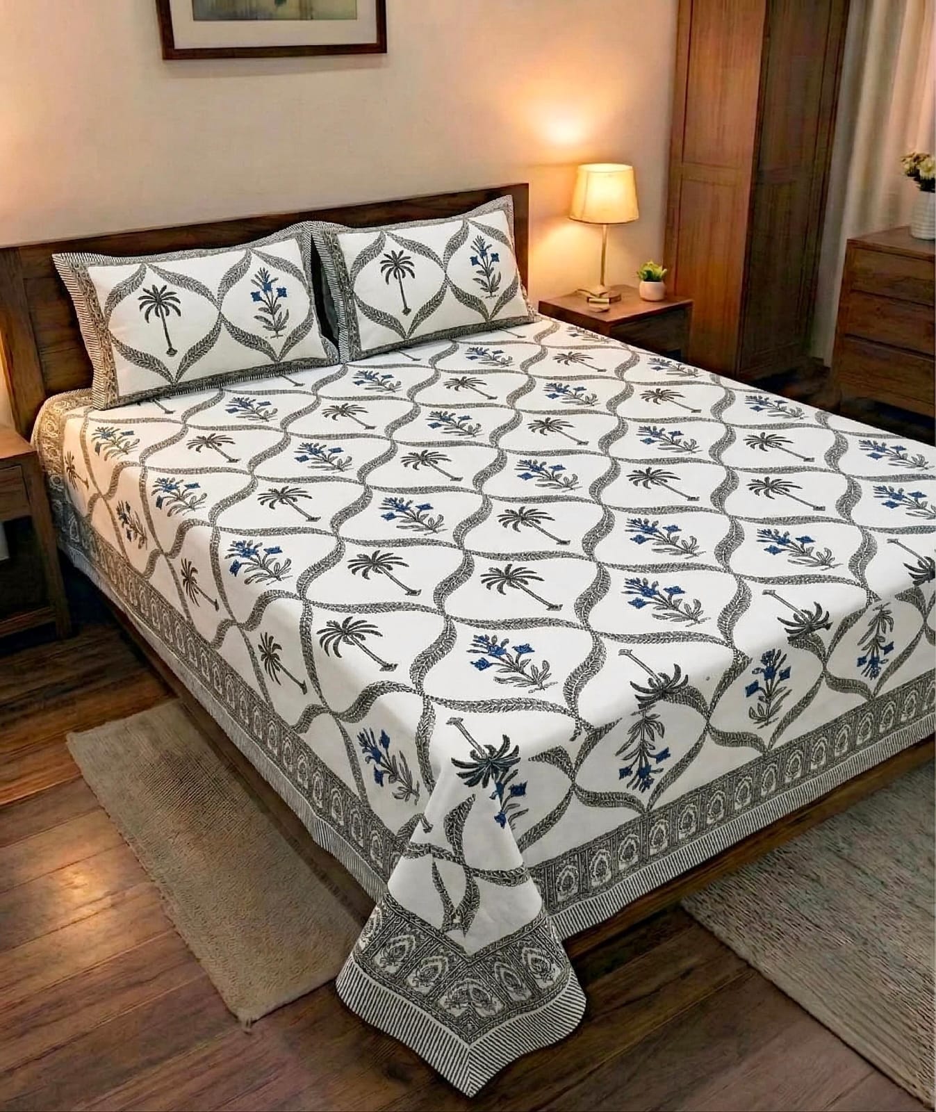 Pure cotton king size double bedsheet with two pillow covers (100x108 inches)